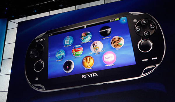 Sony PLAYSTATION Vita ГШ. Приставка сони 2005. Держатель PS Vita. PS Vita комплект поставки.